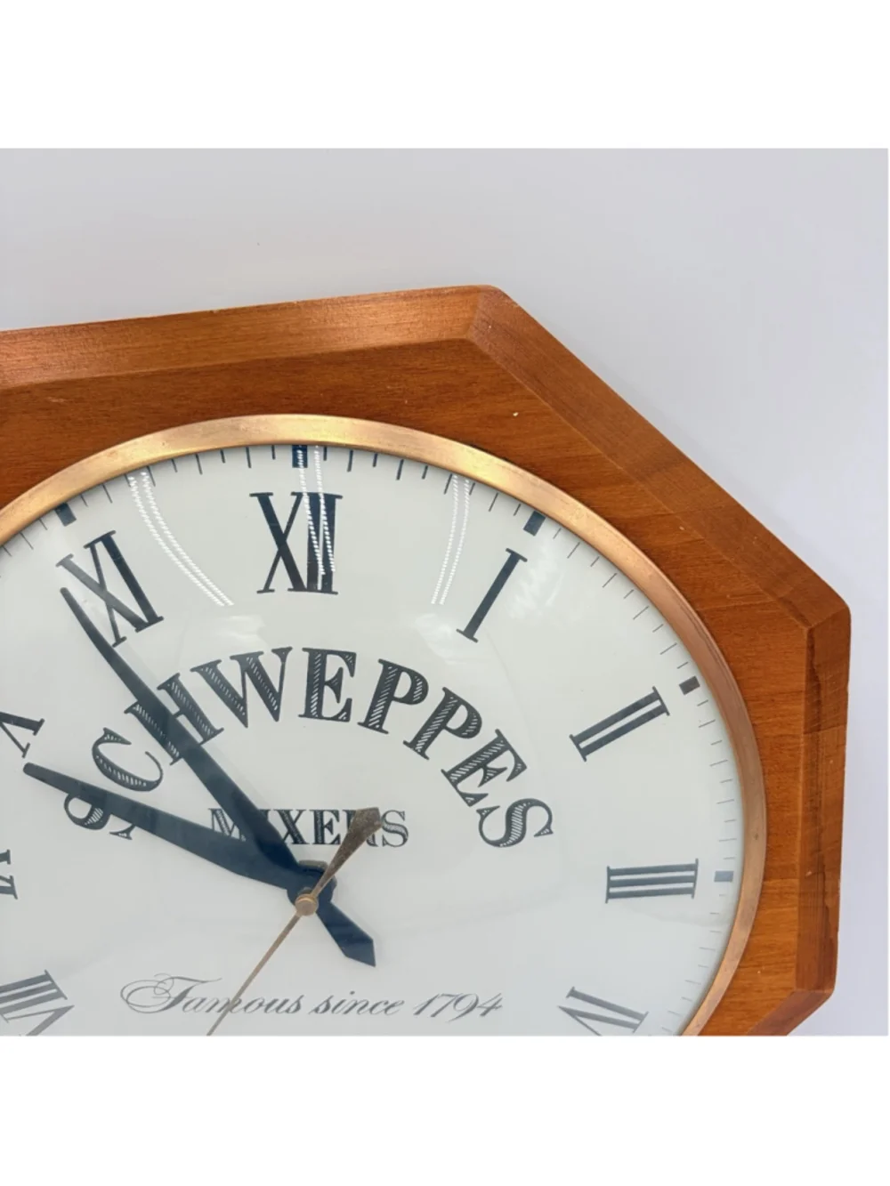 SCHWEPPES MIXERS Electric Pendulum Wall Clock Model 597 Wood Advertising